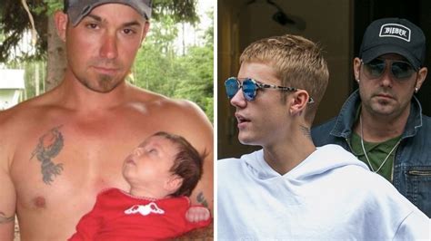 Justin Bieber discusses his dads hilarious response to leaked。